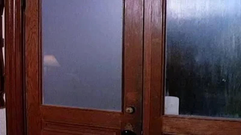 Кадры из сериала Мелроуз Плэйс (1992)