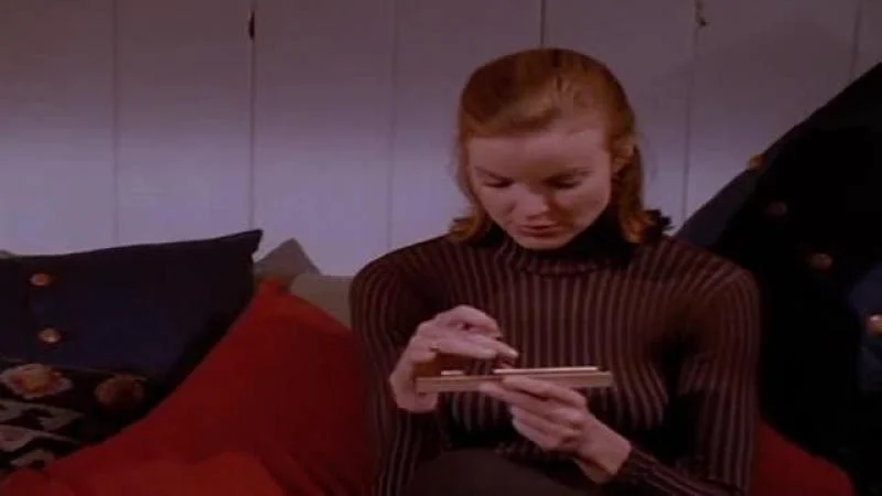 Кадры из сериала Мелроуз Плэйс (1992)